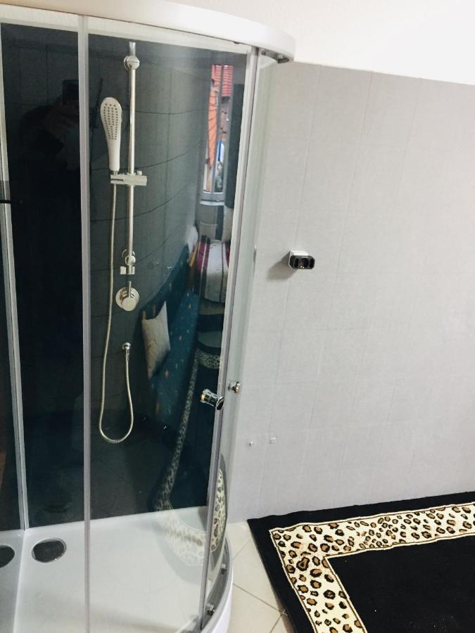 Gaestezimmer I Neo2 Apartment Staufenberg  Екстериор снимка